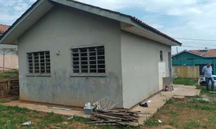 Casa Residencial com 2 quartos  à venda, 41.00 m2 por R$175000.00  - Contorno - Ponta Grossa/PR