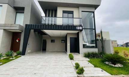 Sobrado com 4 quartos  para alugar, 206.00 m2 por R$9000.00  - Uvaranas - Ponta Grossa/PR