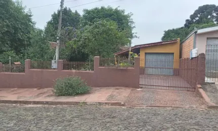 Casa Residencial com 3 quartos  à venda, 120.00 m2 por R$360000.00  - Uvaranas - Ponta Grossa/PR