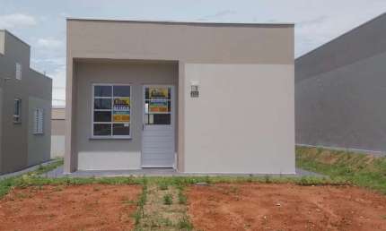 Casa Residencial com 2 quartos  para alugar, 47.00 m2 por R$800.00  - Neves - Ponta Grossa/PR