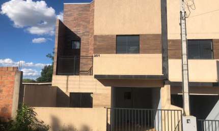 Casa Residencial com 2 quartos  à venda, 80.00 m2 por R$280000.00  - Oficinas - Ponta Grossa/PR