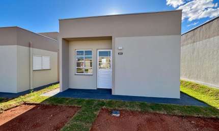 Casa Residencial com 2 quartos  para alugar, 48.64 m2 por R$800.00  - Neves - Ponta Grossa/PR