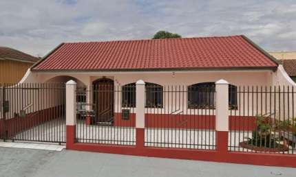Casa Residencial com 4 quartos  à venda, 236.00 m2 por R$750000.00  - Uvaranas - Ponta Grossa/PR