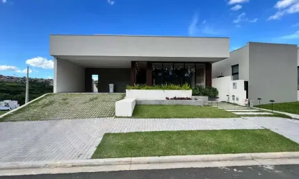 Casa Residencial à venda, 288.00 m2 por R$2490000.00  - Orfas - Ponta Grossa/PR