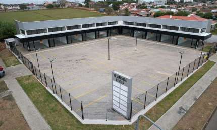 Comercial para alugar, 72.00 m2 por R$2200.00  - Uvaranas - Ponta Grossa/PR