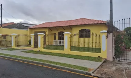 Casa Residencial com 4 quartos  à venda, 182.00 m2 por R$790000.00  - Orfas - Ponta Grossa/PR