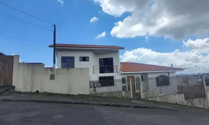 Casa Residencial com 4 quartos  à venda, 397.00 m2 por R$700000.00  - Jardim Carvalho - Ponta Grossa/PR