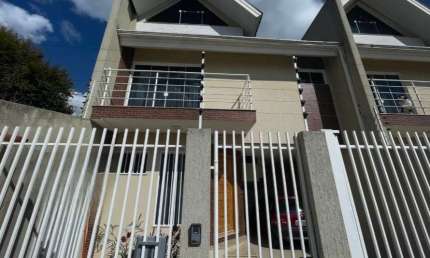 Sobrado com 3 quartos  à venda, 162.50 m2 por R$650000.00  - Orfas - Ponta Grossa/PR