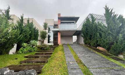 Casa Residencial com 3 quartos  à venda, 300.00 m2 por R$2300000.00  - Jardim Carvalho - Ponta Grossa/PR