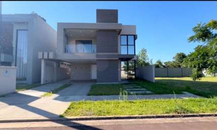 Casa Residencial com 3 quartos  à venda, 125.00 m2 por R$1490000.00  - Jardim Carvalho - Ponta Grossa/PR
