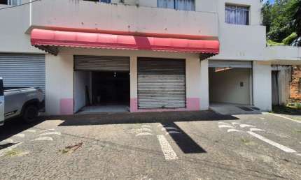 Comercial para alugar, 230.00 m2 por R$7280.00  - Oficinas - Ponta Grossa/PR