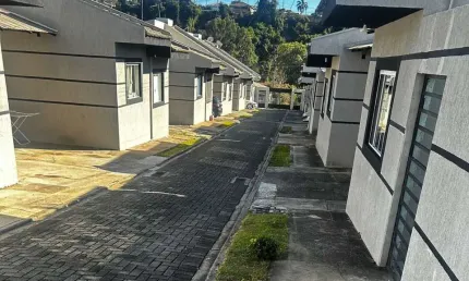 Casa residencial com 2 quartos  à venda, 50.00 m2 por r$200000.00  - jardim carvalho - ponta grossa/pr