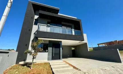 Casa Residencial com 3 quartos  à venda, 166.00 m2 por R$970000.00  - Jardim Carvalho - Ponta Grossa/PR