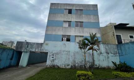 Apartamento com 3 quartos  para alugar, 80.00 m2 por R$1000.00  - Centro - Ponta Grossa/PR