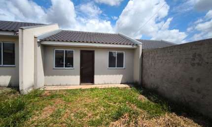 Casa Residencial com 2 quartos  para alugar, 50.00 m2 por R$750.00  - Cara-Cara - Ponta Grossa/PR