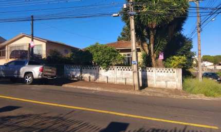 Casa Residencial com 3 quartos  para alugar, 125.00 m2 por R$1400.00  - Uvaranas - Ponta Grossa/PR