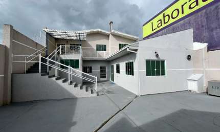 Conjunto Comercial à venda, 200.00 m2 por R$950000.00  - Jardim Carvalho - Ponta Grossa/PR