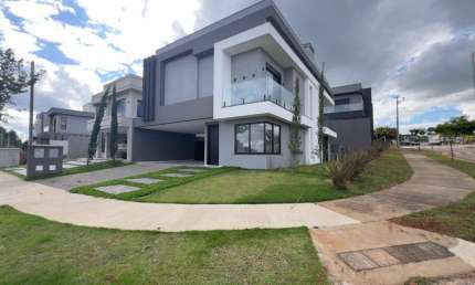 Casa em Condomínio à venda, 230.00 m2 por R$1700000.00  - Jardim Carvalho - Ponta Grossa/PR
