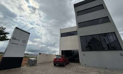 Comercial para alugar, 472.00 m2 por R$20000.00  - Jardim Carvalho - Ponta Grossa/PR