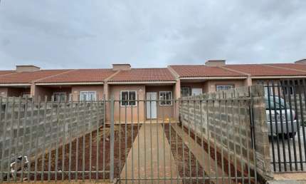 Casa Residencial com 2 quartos  para alugar, 50.00 m2 por R$800.00  - Neves - Ponta Grossa/PR