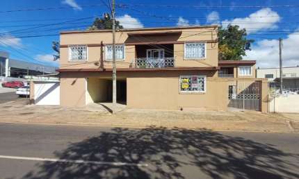 Comercial para alugar, 160.00 m2 por R$4000.00  - Colonia Dona Luiza - Ponta Grossa/PR