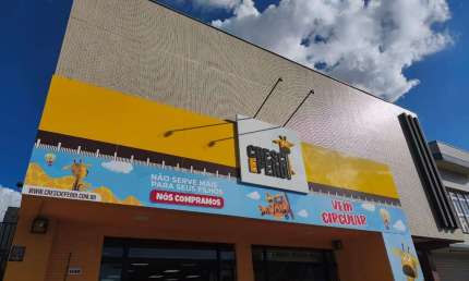 Flat com 1 quarto  para alugar, 25.00 m2 por R$1100.00  - Uvaranas - Ponta Grossa/PR