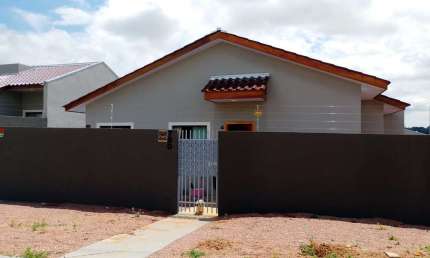 Casa Residencial com 3 quartos  para alugar, 70.00 m2 por R$1800.00  - Cara-Cara - Ponta Grossa/PR