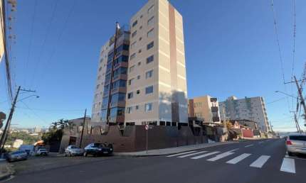 Apartamento com 4 quartos  para alugar, 324.00 m2 por R$6500.00  - Centro - Ponta Grossa/PR