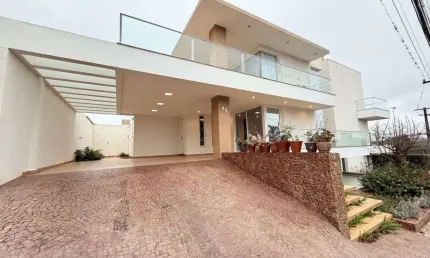 Casa em Condomínio para alugar, 380.00 m2 por R$11500.00  - Colonia Dona Luiza - Ponta Grossa/PR