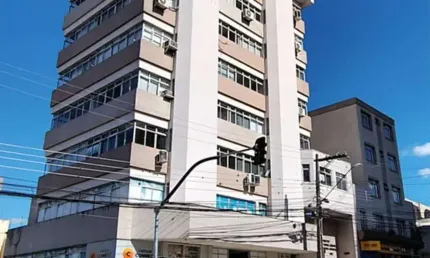 Sala comercial para alugar, 117.00 m2 por r$6000.00  - centro - ponta grossa/pr