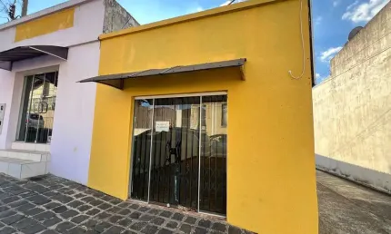 Comercial para alugar, 30.00 m2 por R$1250.00  - Centro - Ponta Grossa/PR