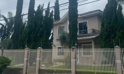 Sobrado com 3 quartos  para alugar, 200.00 m2 por R$3500.00  - Neves - Ponta Grossa/PR