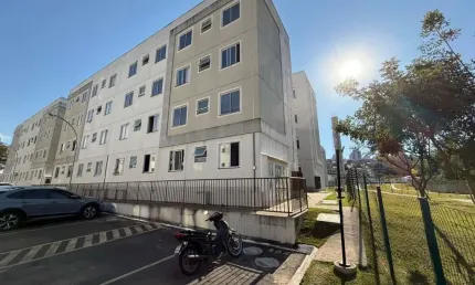 Apartamento com 2 quartos  para alugar, 45.00 m2 por R$800.00  - Olarias - Ponta Grossa/PR