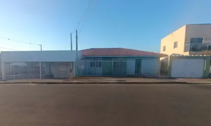 Casa Residencial com 2 quartos  para alugar, 120.00 m2 por R$1700.00  - Nova Russia - Ponta Grossa/PR