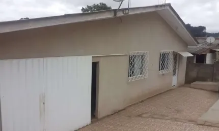 Casa Residencial com 2 quartos  para alugar, 100.00 m2 por R$850.00  - Chapada - Ponta Grossa/PR