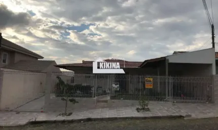 Casa Residencial com 3 quartos  à venda, 235.00 m2 por R$750000.00  - Ronda - Ponta Grossa/PR