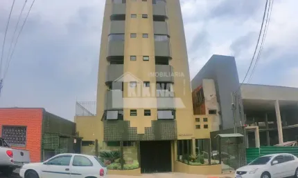 Apartamento com 3 quartos  para alugar, 140.00 m2 por R$1500.00  - Centro - Ponta Grossa/PR