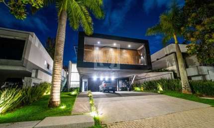 Casa à venda no Alphaville Nova Esplanada 2- Votorantim-SP