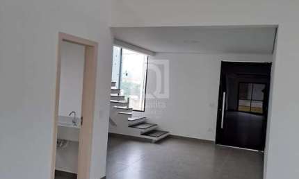 Casa Sobrado à Venda em Condomínio Clube - Vargem Grande Paulista, SP
