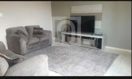Casa assobradada à venda no bairro Parque Bela Vista em Votorantim