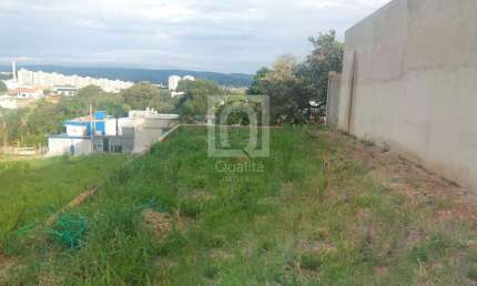 Terreno plano pronto para construir no Parque Santa Márcia Votorantim