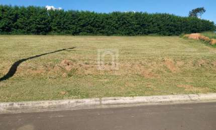 Terreno à venda no Condomínio Residencial São José de Boituva