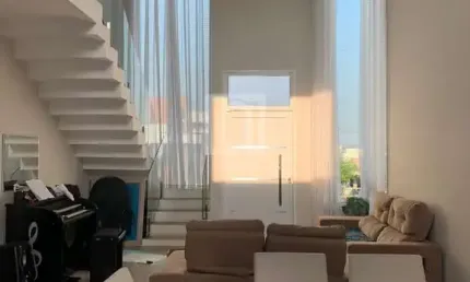 Casa sobrado a venda no condomínio golden parque residence 2