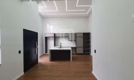 Casa térrea com 3 quartos cozinha americana no condomínio horto florestal villagio sorocaba.