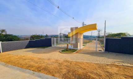 Terreno de 1.005,00 m² em condomínio exclusivo em Araçoiaba da Serra-SP no Residencial Capanema - Oportunidade única!