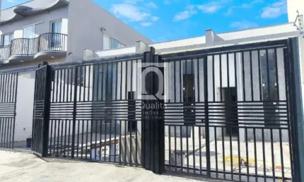 Casa térrea à venda na Zona Leste de Sorocaba - 2 Quartos, Suíte e Área gourmet