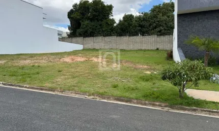 Terreno à venda no Condomínio Residencial Flores em Votorantim