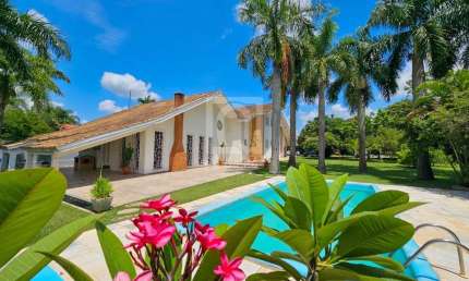 Casa 4 suítes e piscina à venda no Condomínio Vivendas do Lago