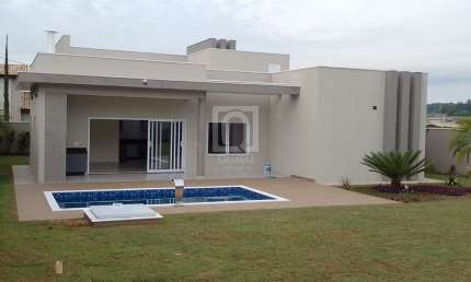 Casa 3 quartos com piscina à venda no Village da Serra, Araçoiaba da Serra, SP!