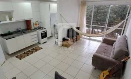 Apartamento com suíte e varanda à venda em Tatuí, SP